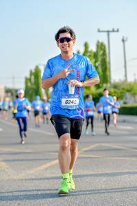 BIB: 6242
                            <button type="button" onclick="openModal(3418586)" class="btn btn-primary btn-sm float-right btn-popup" data-toggle="modal" data-target=".modal-high-quality">
                        <i class="fas fa-shopping-cart"></i> Add to Cart
                    </button>
                                            <button type="button" onclick="isThisMe(3418586, true)" class="btn btn-success btn-sm float-right btn-popup btn-isme hidden" data-toggle="tooltip" data-placement="bottom" title="นี่คือรูปของคุณใช่ไหม คลิกที่นี่เพื่อเอาเข้าอัลบั้ม">
                        <i class="fas fa-plus"></i> Add to album
                    </button>
                    <button type="button" onclick="isThisMe(3418586, false)" class="btn btn-warning btn-sm float-right btn-popup btn-isnotme hidden">
                        <i class="fas fa-ban"></i> Remove from album
                    </button>